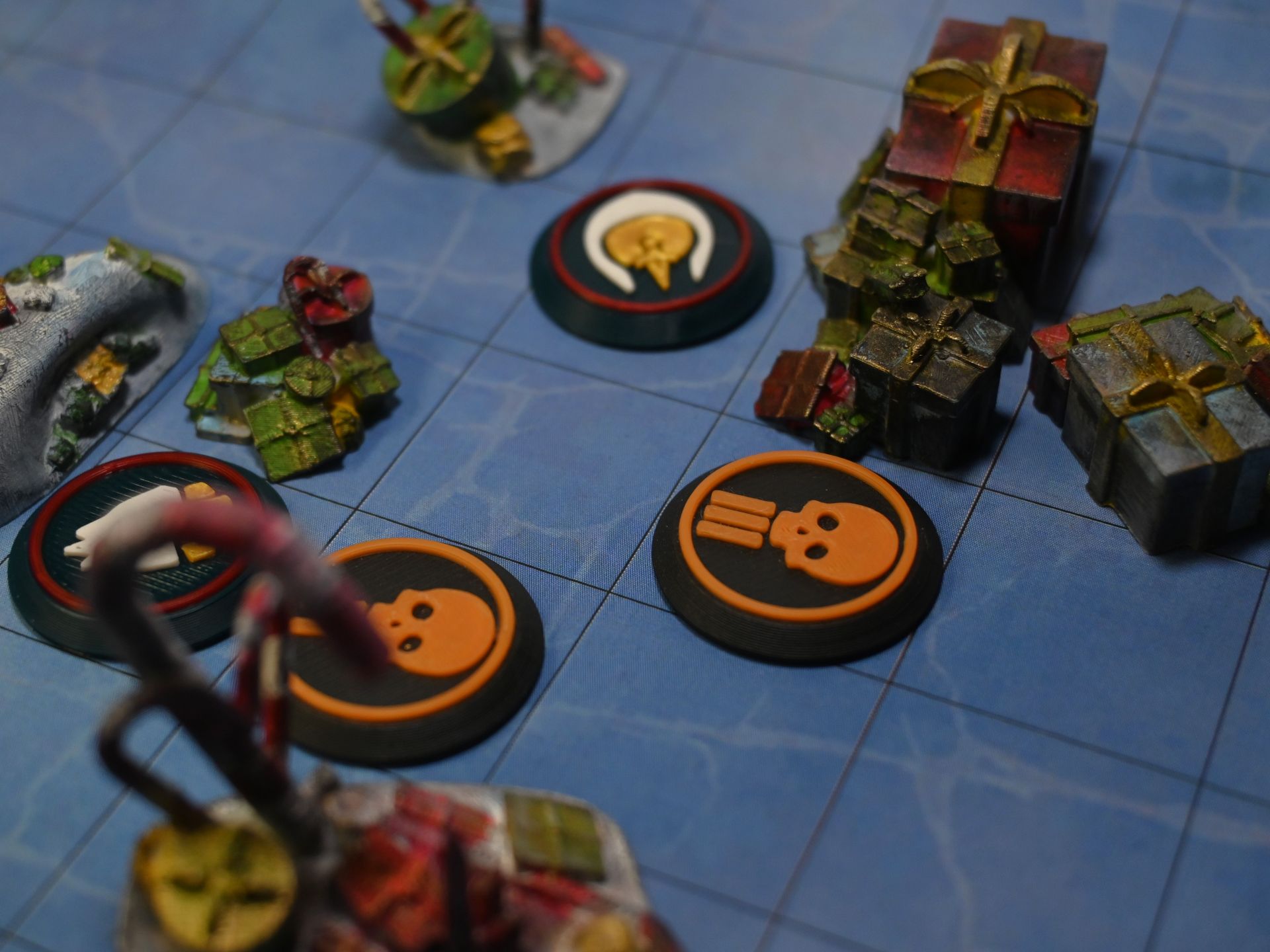 Miniatur Geschnke für DND maßstab 25mm mit Tokens